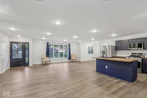 3215 Kenilworth Drive Indianapolis IN 46228
