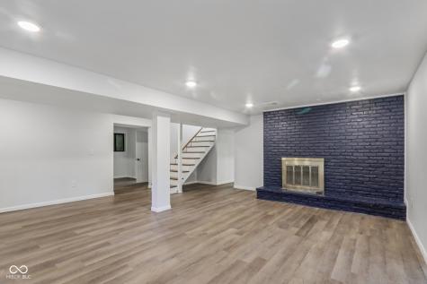 3215 Kenilworth Drive Indianapolis IN 46228