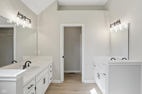 7160 Koldyke Drive Fishers IN 46038