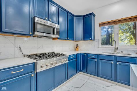 6374 Timberbluff Circle Avon IN 46123