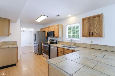 6031 Candlewick Drive Indianapolis IN 46228