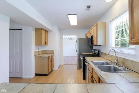 6031 Candlewick Drive Indianapolis IN 46228