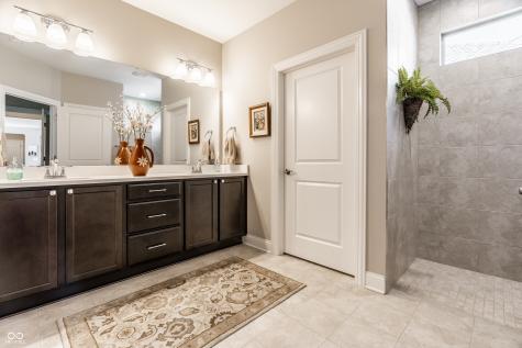 2913 Twain Drive Carmel IN 46033