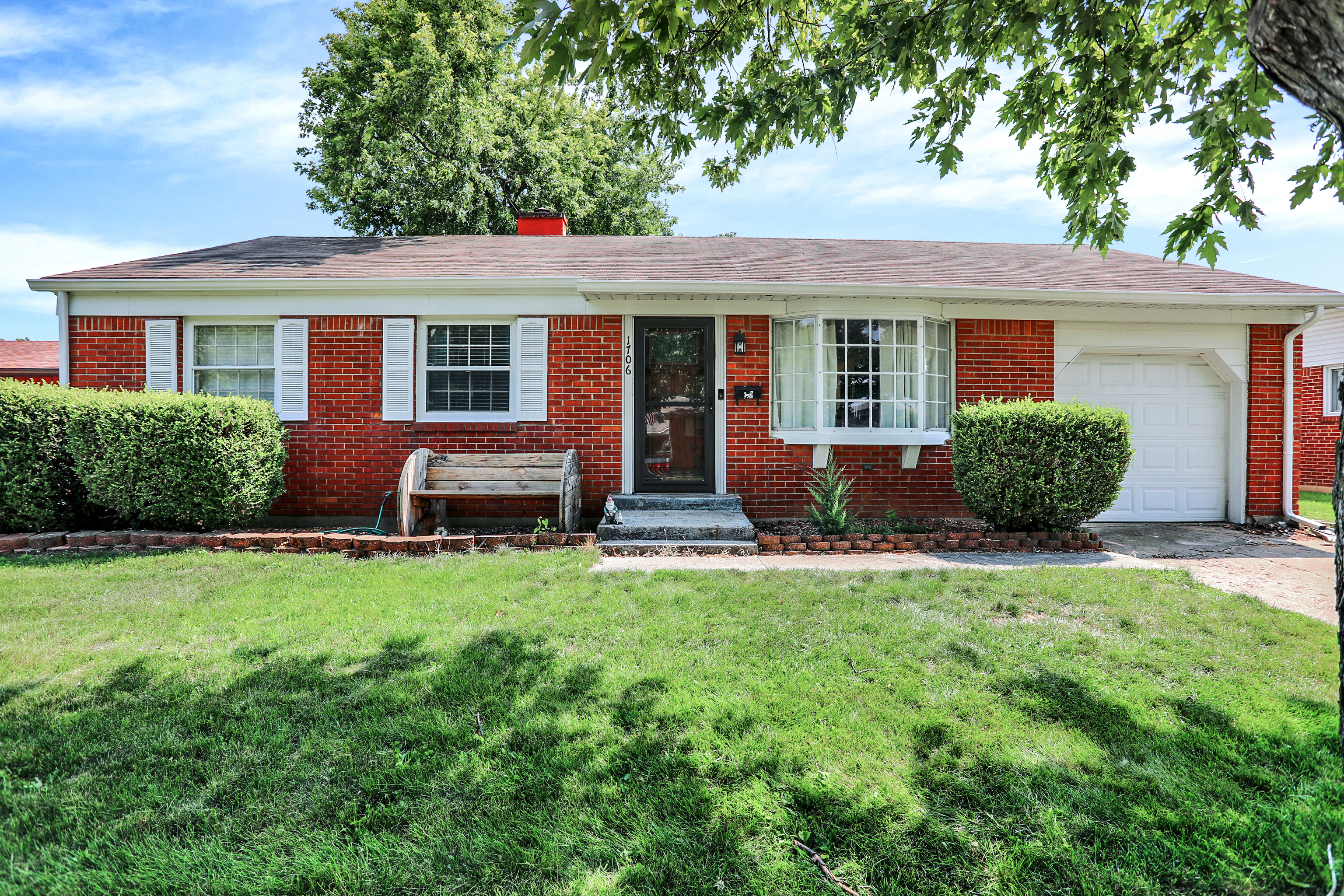 1706 Desoto Lane Indianapolis IN 46224