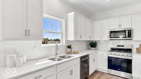 8960 Blue Hill Street Indianapolis IN 46239