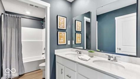8960 Blue Hill Street Indianapolis IN 46239