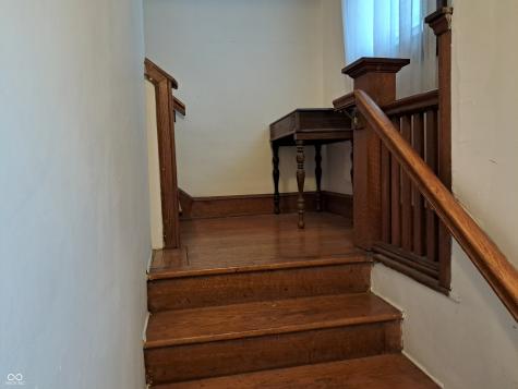 617 E 37th Street Indianapolis IN 46205