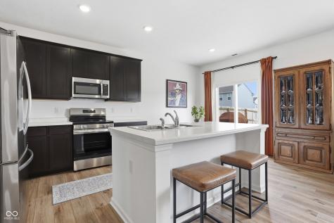 1483 Pine Bark Lane Sheridan IN 46069