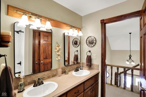 510 Mill Farm Road Noblesville IN 46062