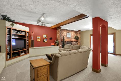 510 Mill Farm Road Noblesville IN 46062