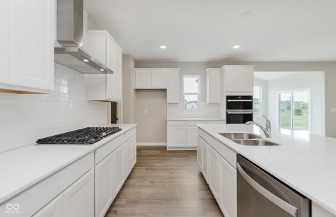 9439 Jackson Way Avon IN 46123