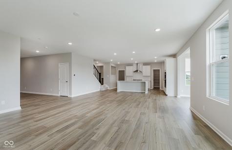 9439 Jackson Way Avon IN 46123