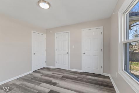 237 N 8th Avenue Beech Grove IN 46107