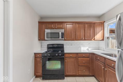 237 N 8th Avenue Beech Grove IN 46107
