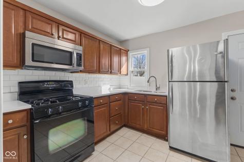 237 N 8th Avenue Beech Grove IN 46107