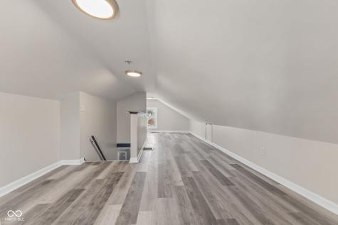 237 N 8th Avenue Beech Grove IN 46107