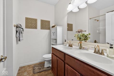 4056 Ballybay Lane Indianapolis IN 46239