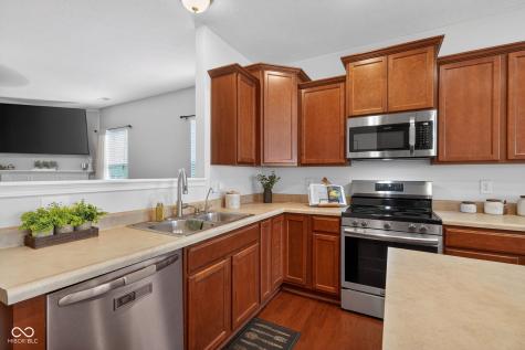 4056 Ballybay Lane Indianapolis IN 46239