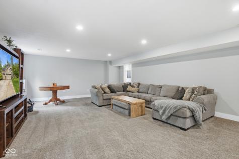 10371 Shades Court Indianapolis IN 46239