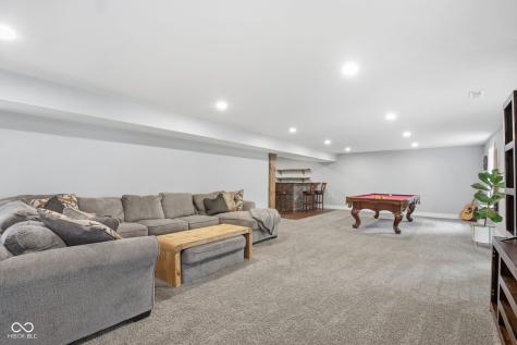 10371 Shades Court Indianapolis IN 46239