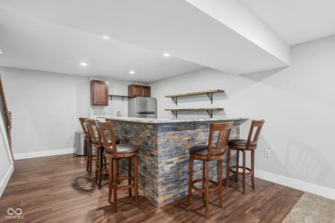 10371 Shades Court Indianapolis IN 46239