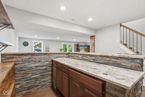 10371 Shades Court Indianapolis IN 46239
