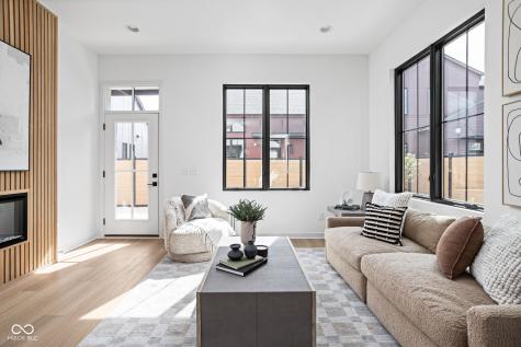 1677 Ties Way Westfield IN 46074