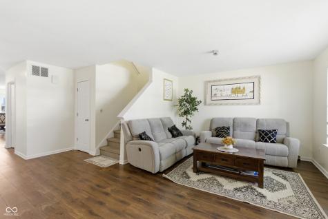 5241 Basin Park Drive Indianapolis IN 46239