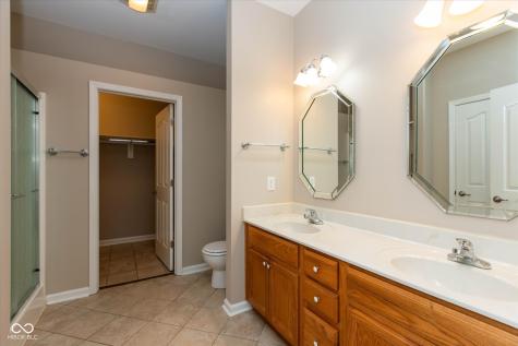 766 Shepherds Way Greenwood IN 46143