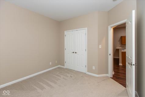 766 Shepherds Way Greenwood IN 46143