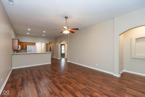 766 Shepherds Way Greenwood IN 46143