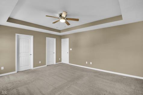 2548 Shadow Bend Drive Columbus IN 47201
