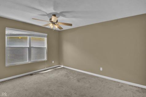 2548 Shadow Bend Drive Columbus IN 47201