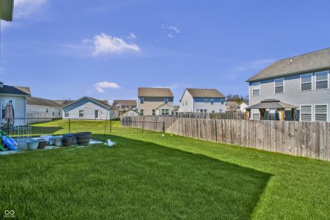 2548 Shadow Bend Drive Columbus IN 47201