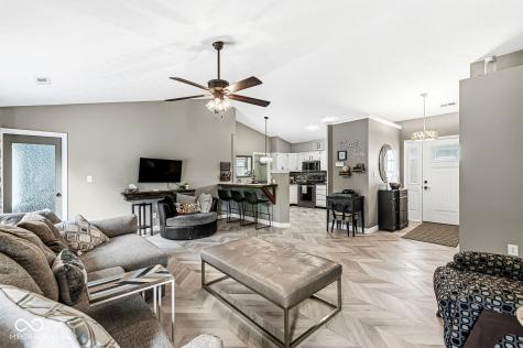 330 Southway Court Bargersville IN 46106