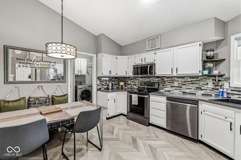330 Southway Court Bargersville IN 46106