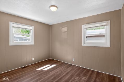 7324 North Drive Indianapolis IN 46226