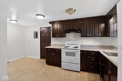 7324 North Drive Indianapolis IN 46226