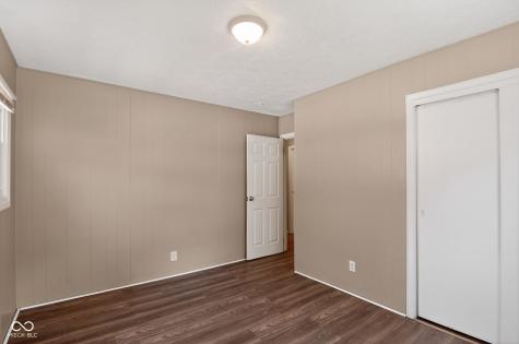 7324 North Drive Indianapolis IN 46226
