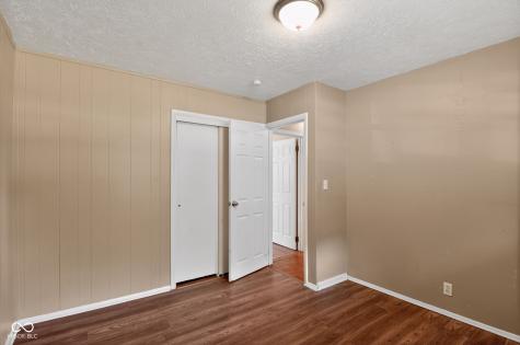 7324 North Drive Indianapolis IN 46226