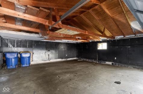 7324 North Drive Indianapolis IN 46226