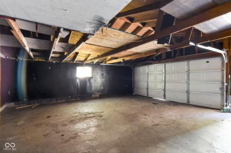 7324 North Drive Indianapolis IN 46226