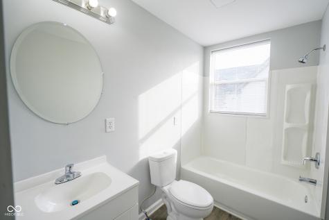 3515 E 10th Street Indianapolis IN 46201