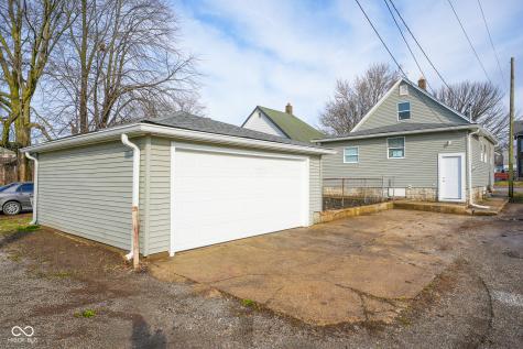 3515 E 10th Street Indianapolis IN 46201