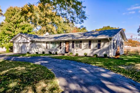 5126 E 70th Street Indianapolis IN 46220