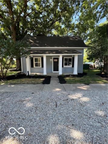 307 E Wall Street Advance IN 46102