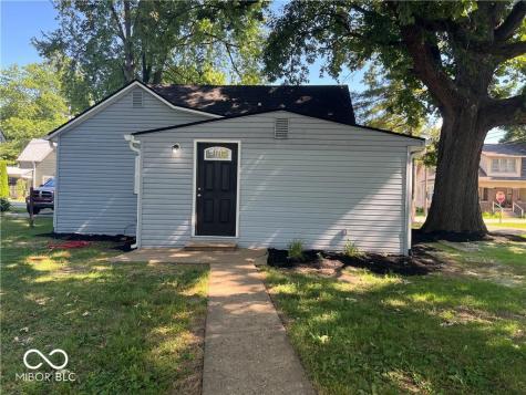 307 E Wall Street Advance IN 46102
