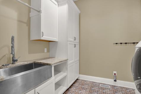 661 Old Ashbury Road Westfield IN 46074