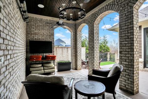 661 Old Ashbury Road Westfield IN 46074