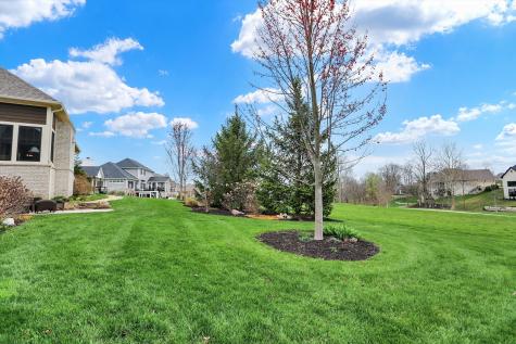 661 Old Ashbury Road Westfield IN 46074